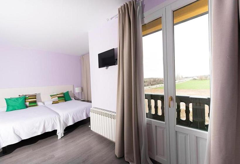 هتل Valle Del Oja