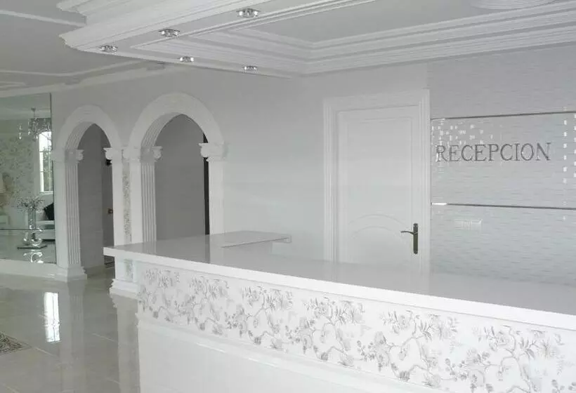 هتل Villaclara