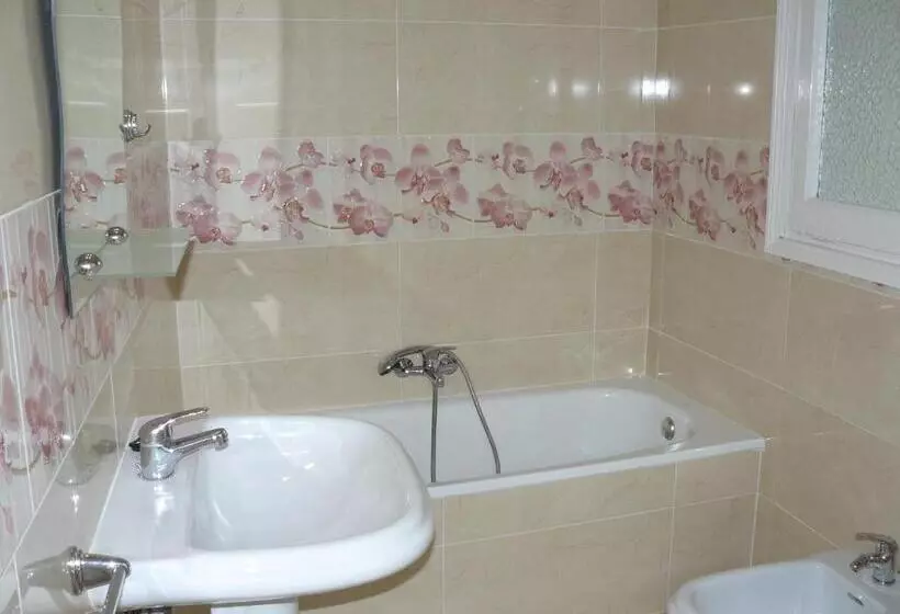 هتل Villaclara