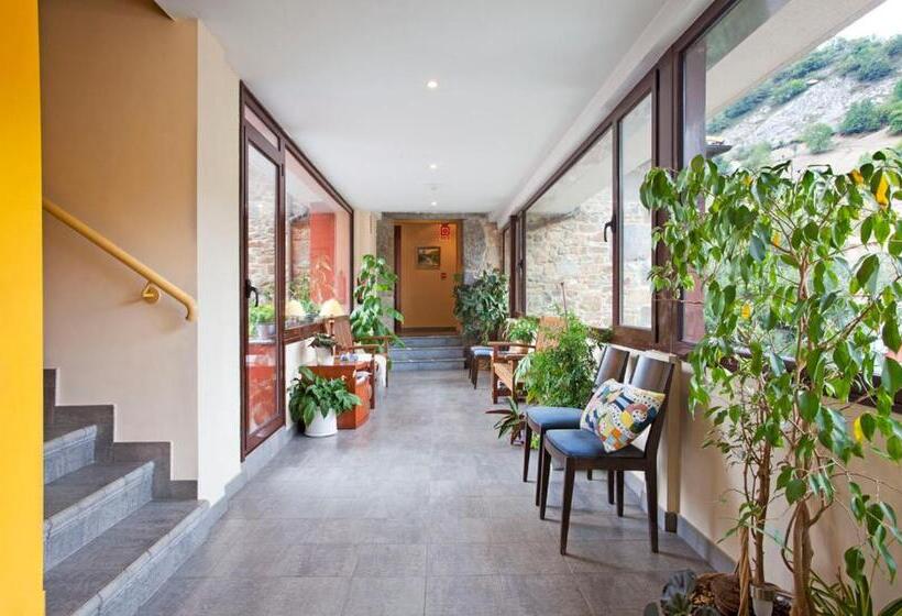 ホテル Xabu Hostel