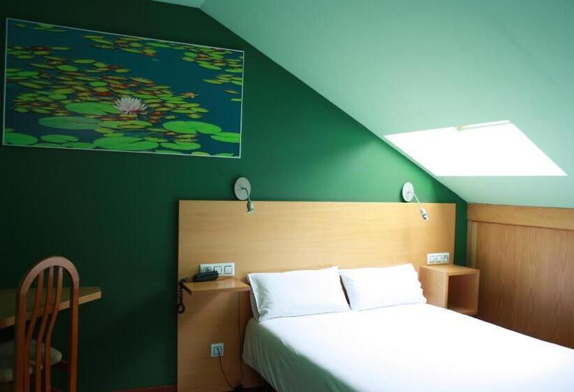 ホテル Xabu Hostel