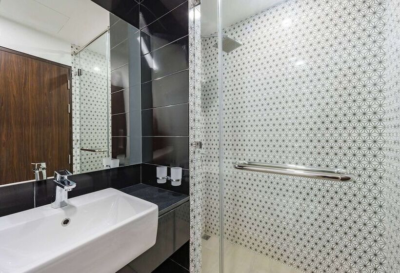 Отель Wyndham Royal Lee Phuket