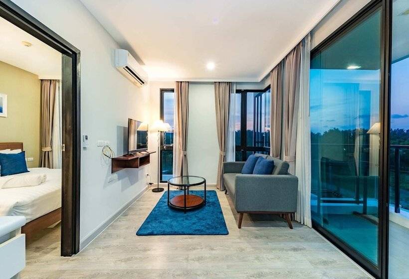 Отель Wyndham Royal Lee Phuket