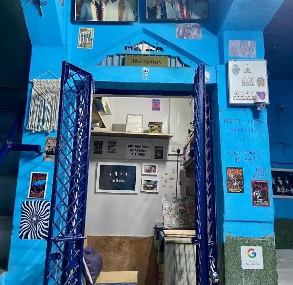 Bed and Breakfast Bob Hostel