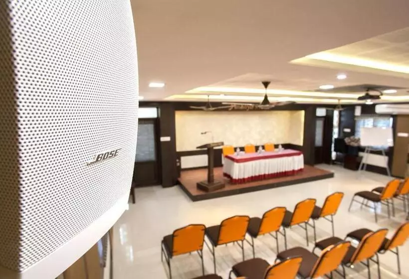 هتل Ananyas Nest