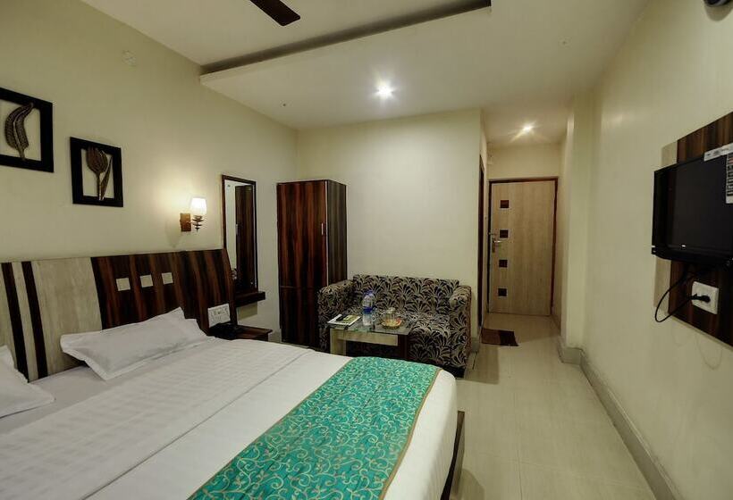 בית מלון כפרי Anurag