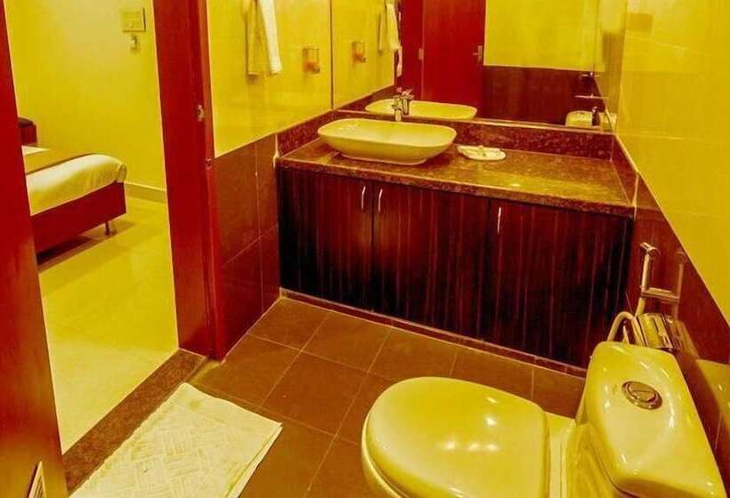 Отель Durga Silverline