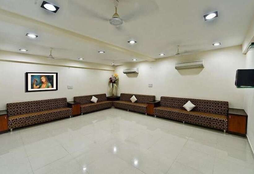 Отель Durga Silverline