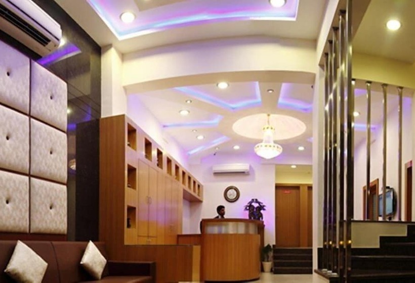 Отель Durga Silverline