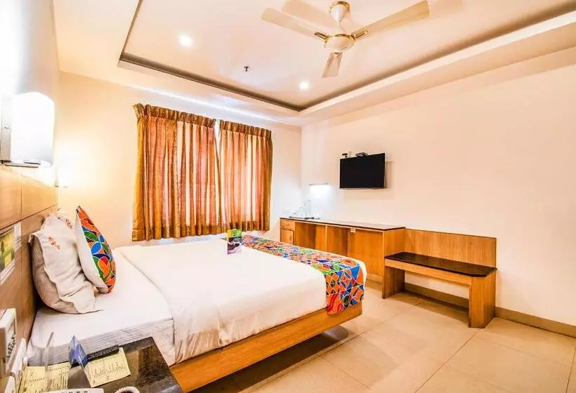Fabhotel Prime Royal Castle   Nr Coimbatore North Railway Station