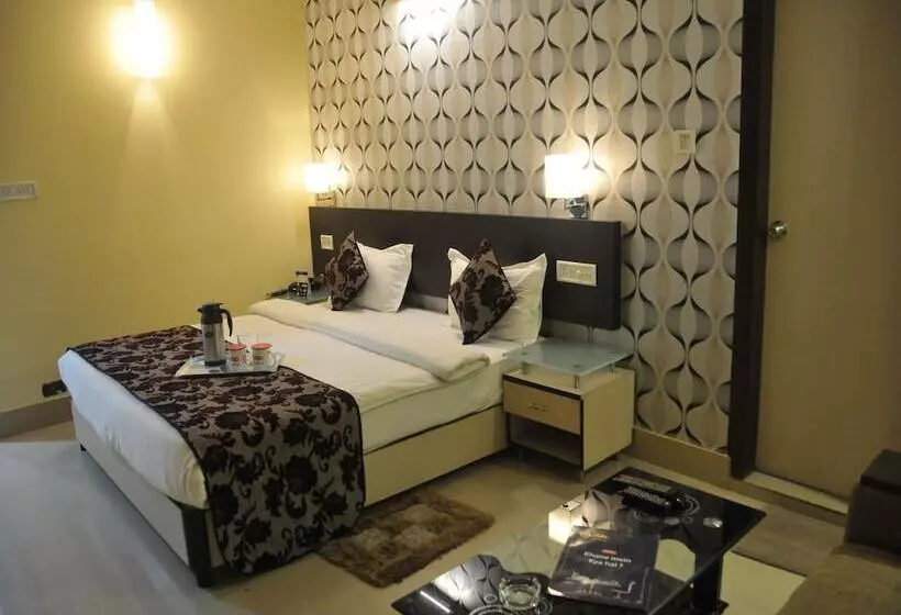 Hotelli Fabexpress Royal Residency Patna