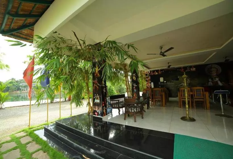 ホテル Global Backwater Resort