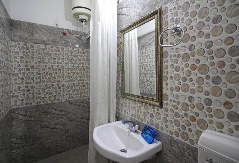 Hotel North Star Residency