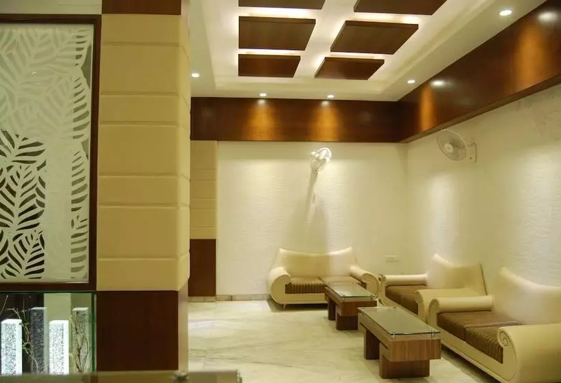 Hotel Purva