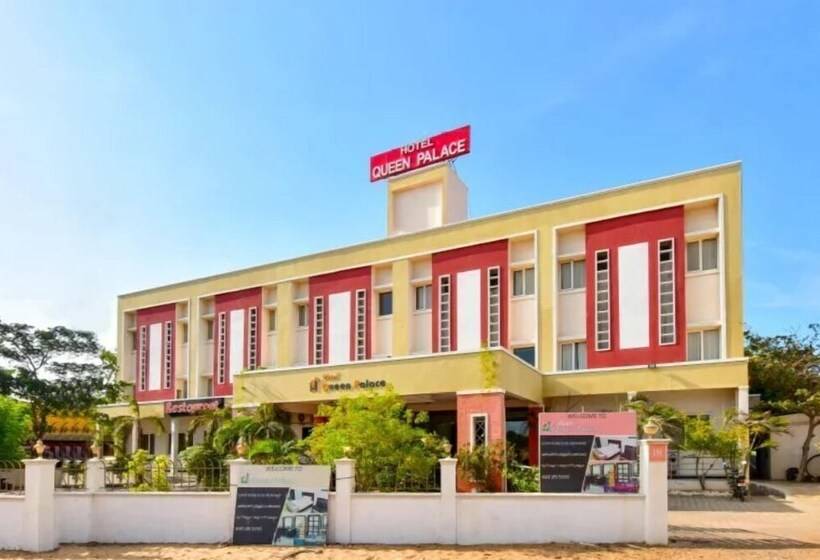 Hotelli Queen Palace