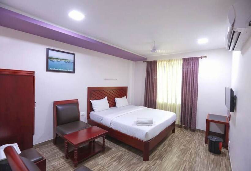 Hotelli Queen Palace