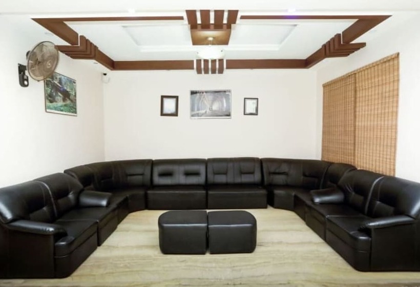 Hotelli Queen Palace