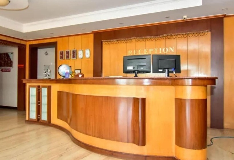 Hotelli Queen Palace