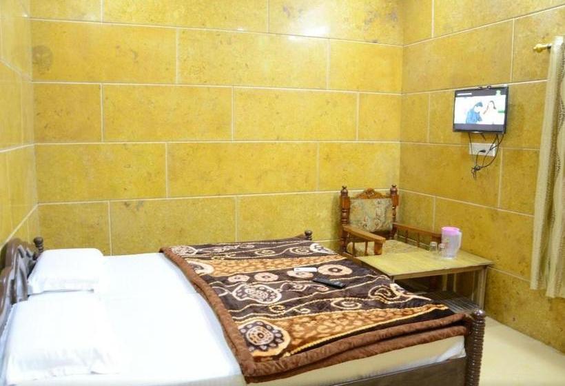 בית מלון כפרי Qutub Villa