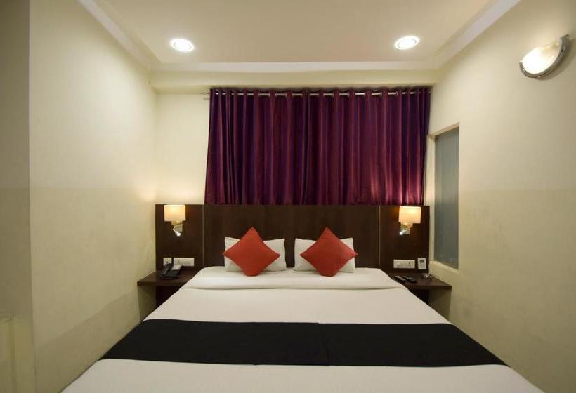 Fabhotel Radiant Star Lalkothi