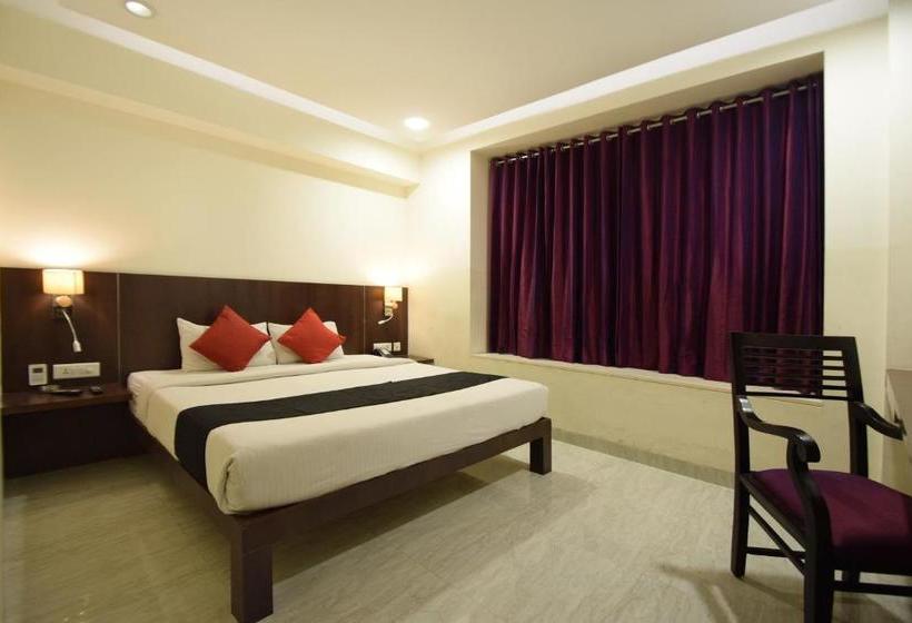 Fabhotel Radiant Star Lalkothi