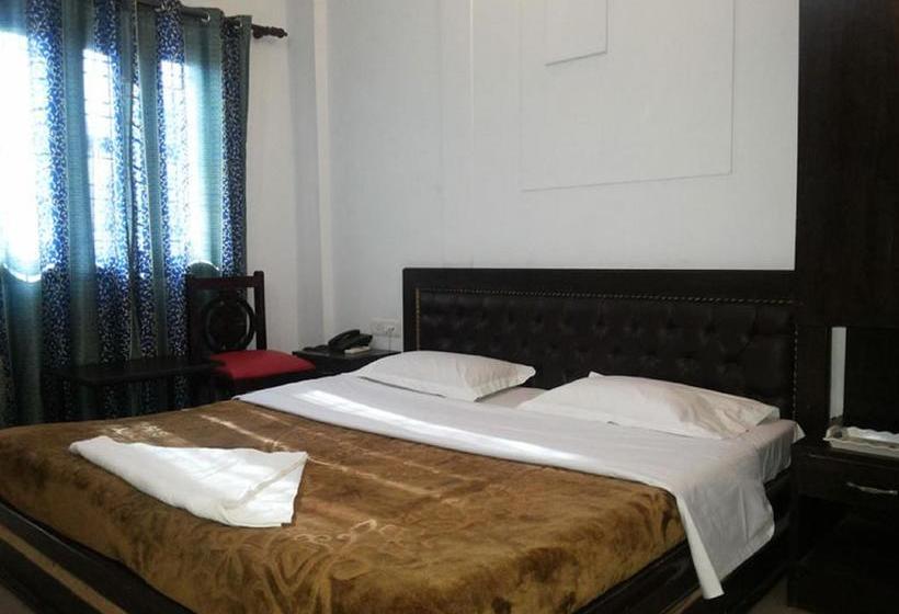 Отель Shubham Dehradun