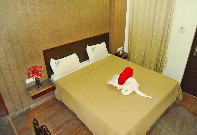 Hotel Sri Arulmuthu Residency