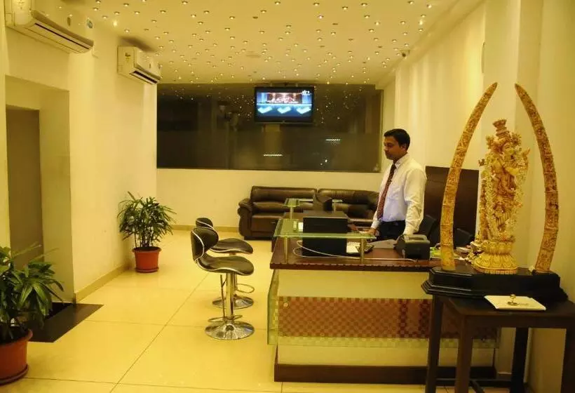 ホテル Sri Krishna Residency