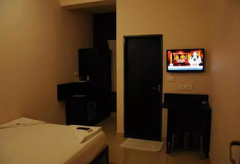 ホテル Sri Krishna Residency