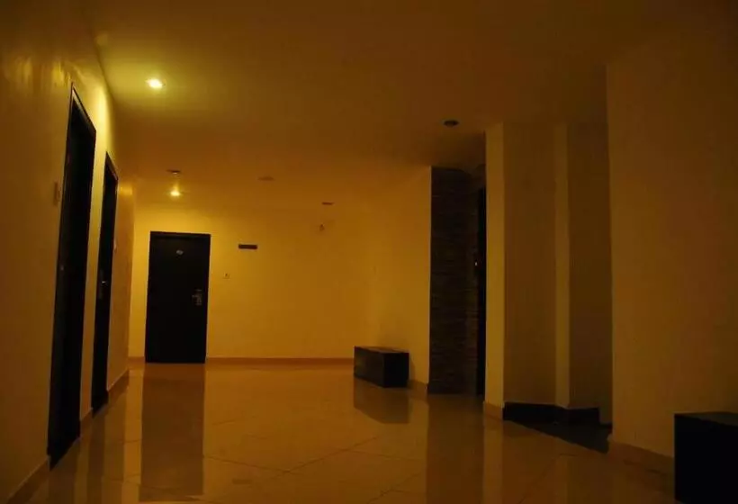 ホテル Sri Krishna Residency