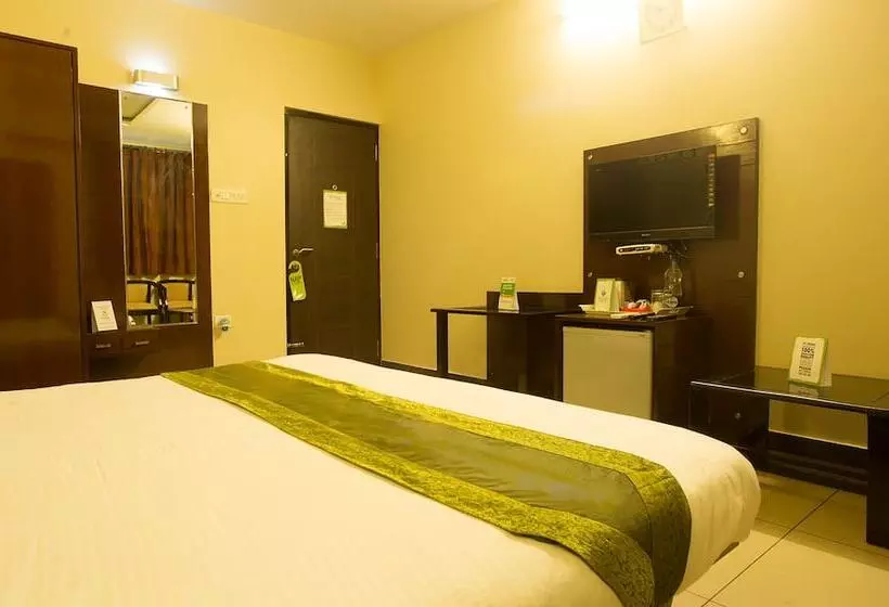 ホテル Treebo Stay Inn International
