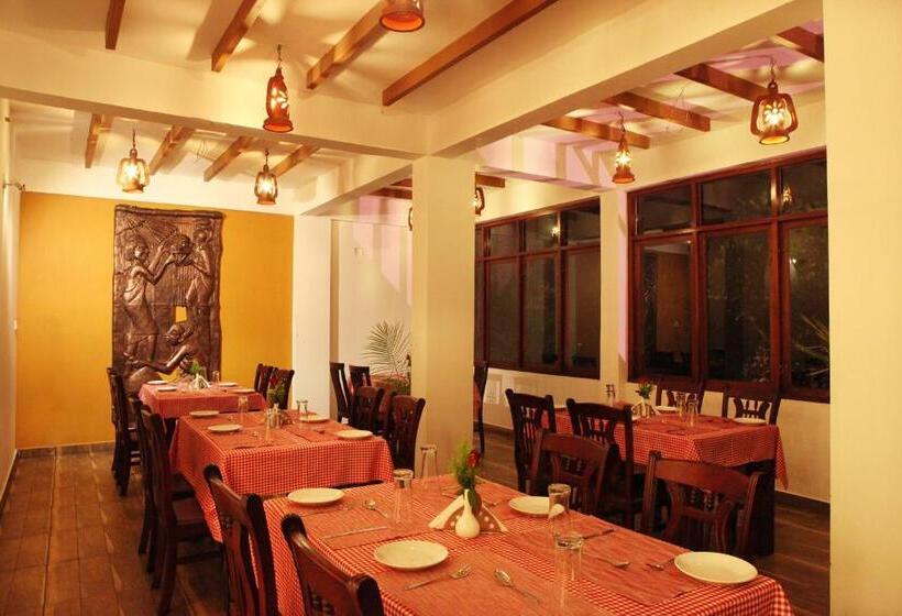 Nexstay Lakkidi Village Resort