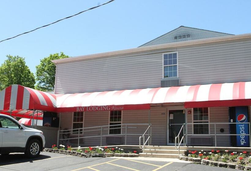 Bay Lodging Resort