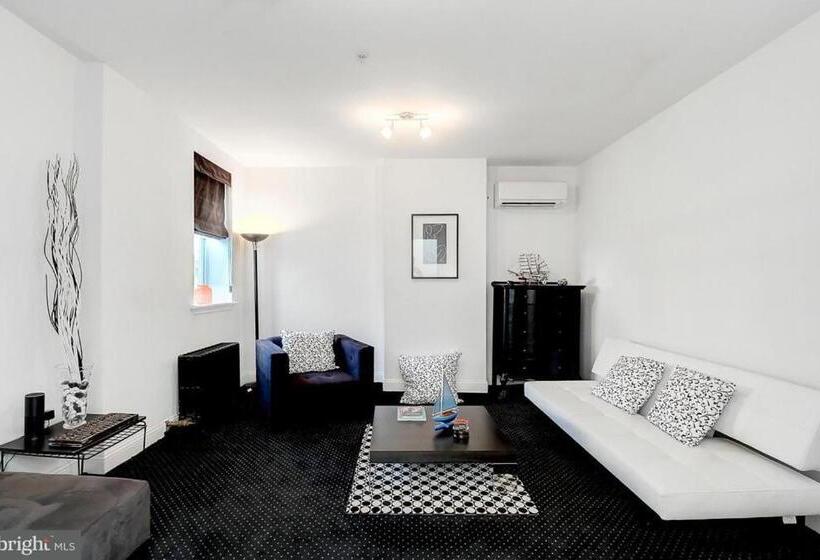 住宿加早餐  Blancnoir