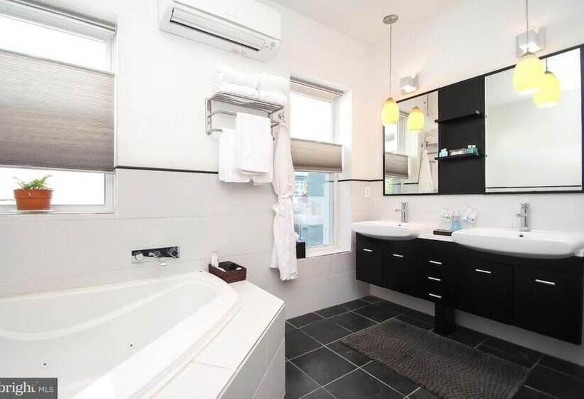 住宿加早餐  Blancnoir