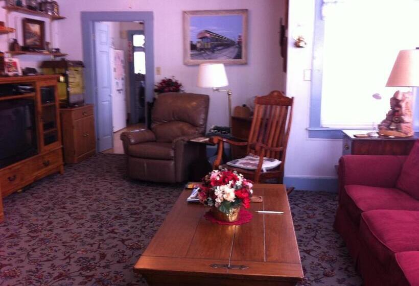 مبيت وإفطار Pullman House Inn