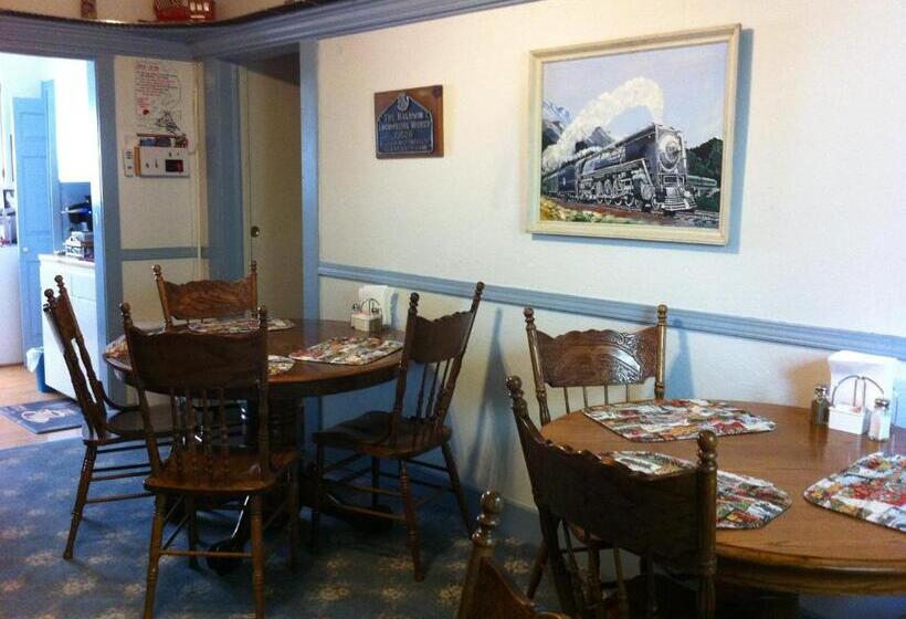 مبيت وإفطار Pullman House Inn