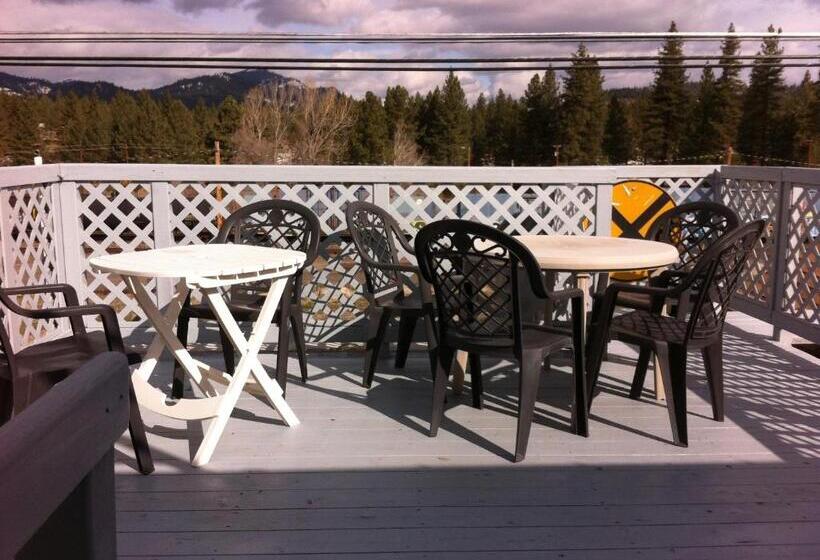 مبيت وإفطار Pullman House Inn