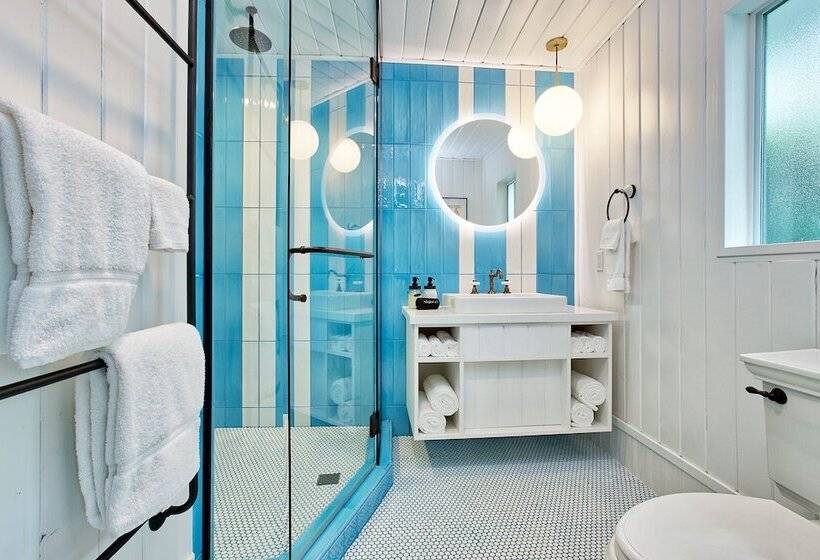 هتل Dive Palm Springs