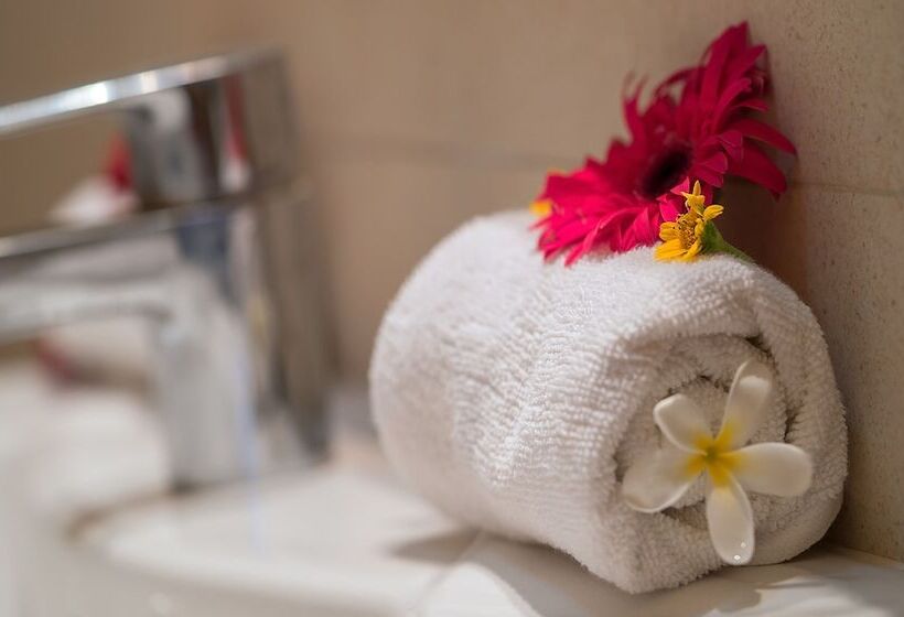 Garh Govind Hotel & Resort