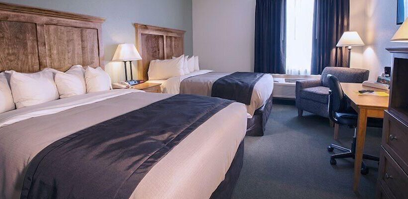 בית מלון כפרי Junction Inn Suites & Conference Center