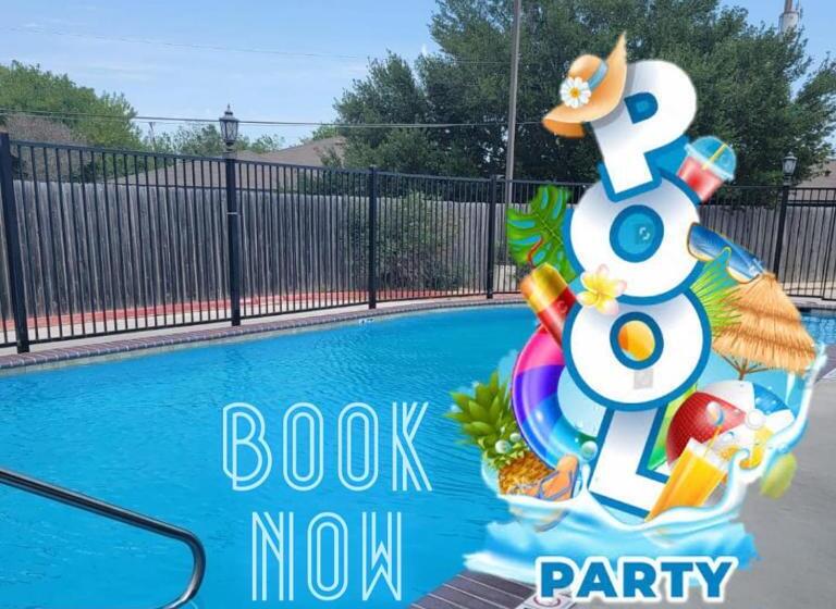 酒店 Karnes City Lodge By Oyo Hwy 181