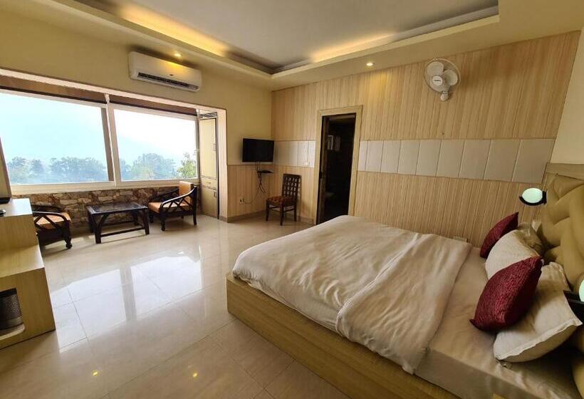 호텔 Rajpur Heights