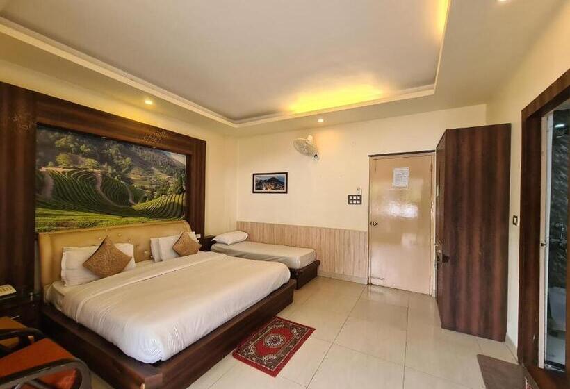 호텔 Rajpur Heights