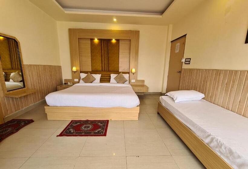 호텔 Rajpur Heights