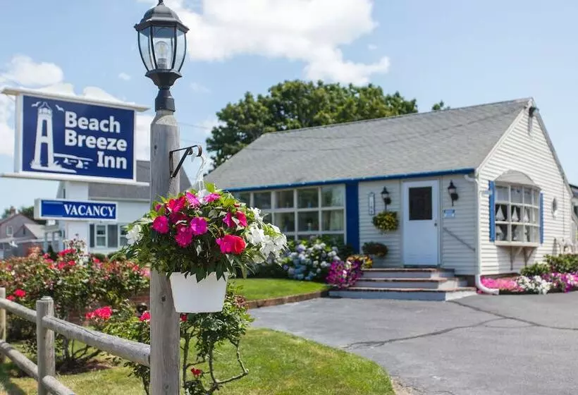 モーテル A Beach Breeze Inn