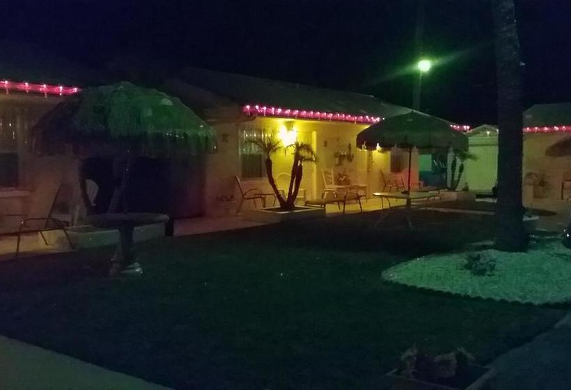 מוטל Tropical Bay Suites