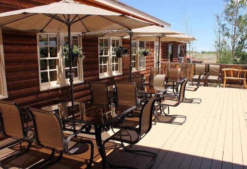 Old Corral Hotel & Steakhouse