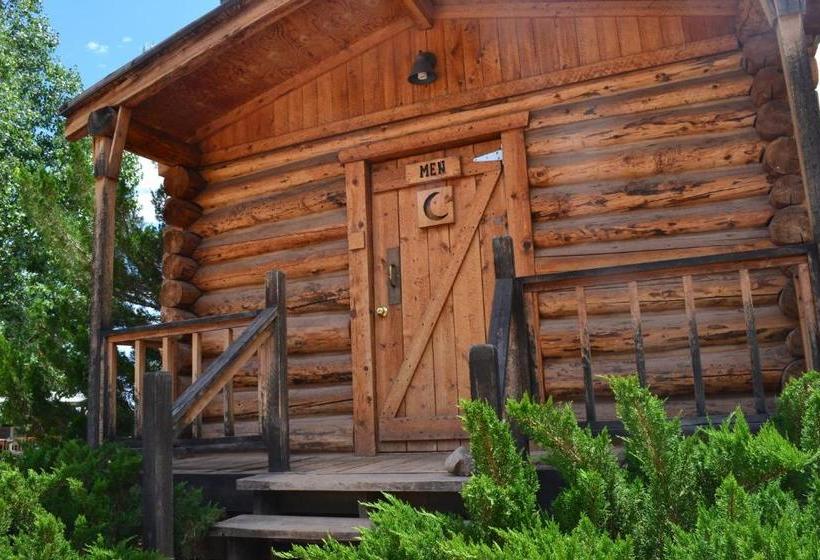 منتجع Escalante Outfitters