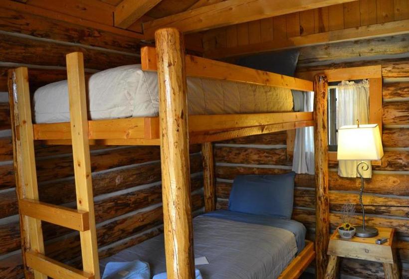 منتجع Escalante Outfitters